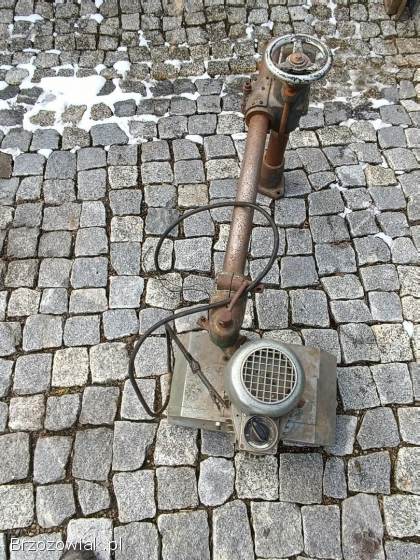 Posuw mechaniczny do frezarki
