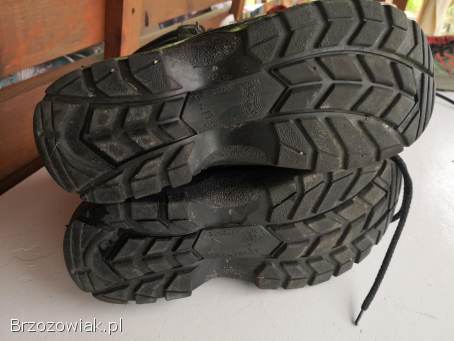 Sprzedam buty wojskowe
