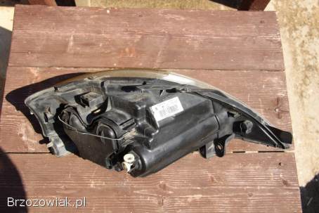 Lampa lewa przednia Citroen C3 rok 2009
