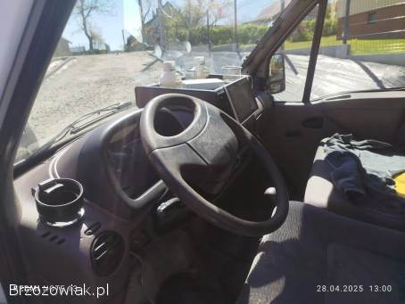 Renault Master kontener 2.  8 dti niskopodwoziowy
