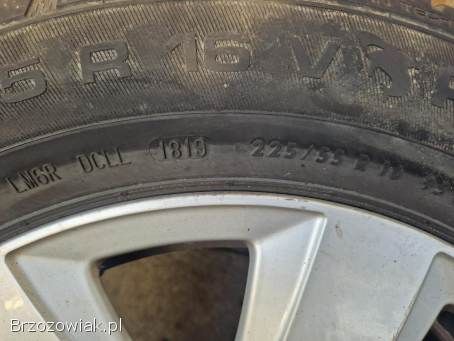 Felgi z oponami Audi 7.  5Jx16 ET45