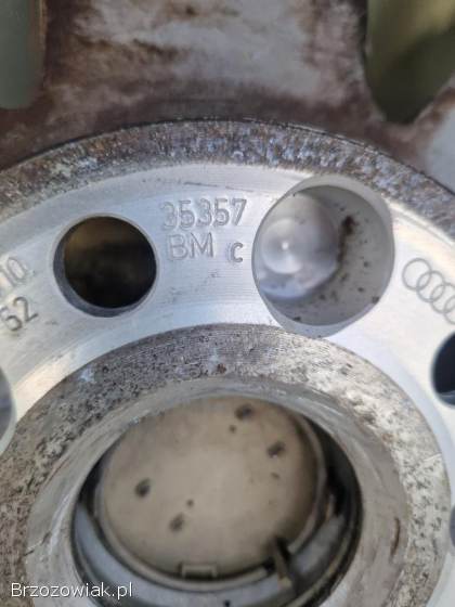 Felgi z oponami Audi 7.  5Jx16 ET45