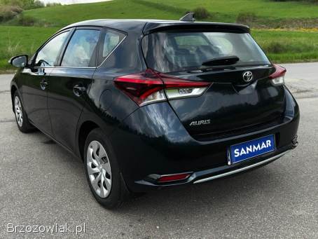 Toyota Auris 1.  6i 132KM Salon 2016