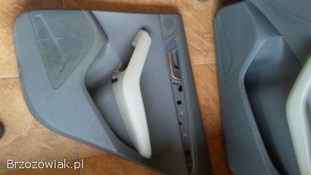Audi Q5 8R0 oryginalne boczki drzwi 4 sztuki stan bdb