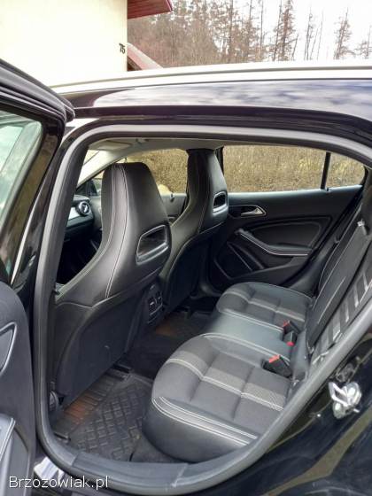 Mercedes-Benz GLA 200 7G-DCT URBAN 2019