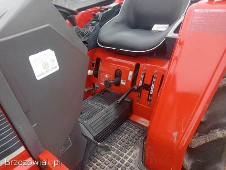 Yanmar 4 x4…21.  5 konie trzy tłoki