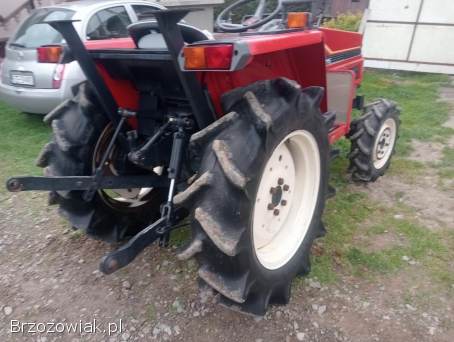 Yanmar 4 x4…21.  5 konie trzy tłoki