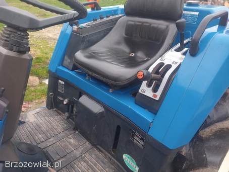 Iseki 4x4. . .  500 Mt mega stan idealny wspomaganie kierownicy