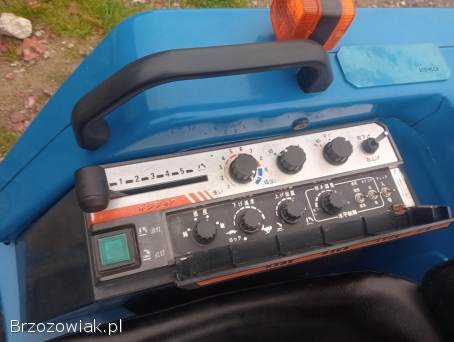Iseki 4x4. . .  500 Mt mega stan idealny wspomaganie kierownicy