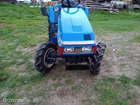 Iseki 4x4. . .  500 Mt mega stan idealny wspomaganie kierownicy