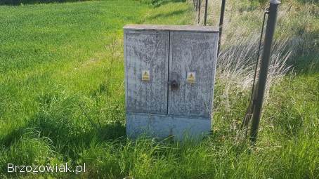 Uzbrojona działka budowlana w Stróżach Małych