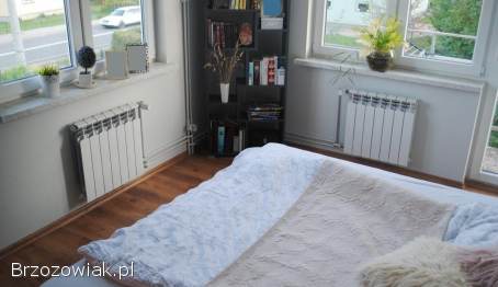 Dom z 7-pokojami do wynajęcia w Zagórzu