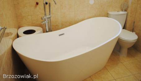 Dom z 7-pokojami do wynajęcia w Zagórzu