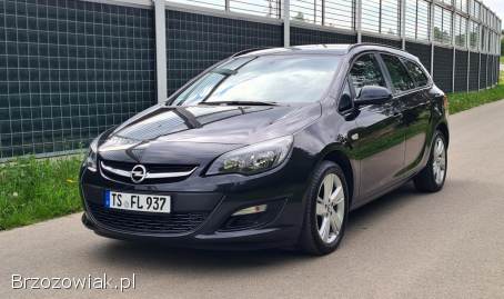Opel Astra J 1.  4Turbo 2015