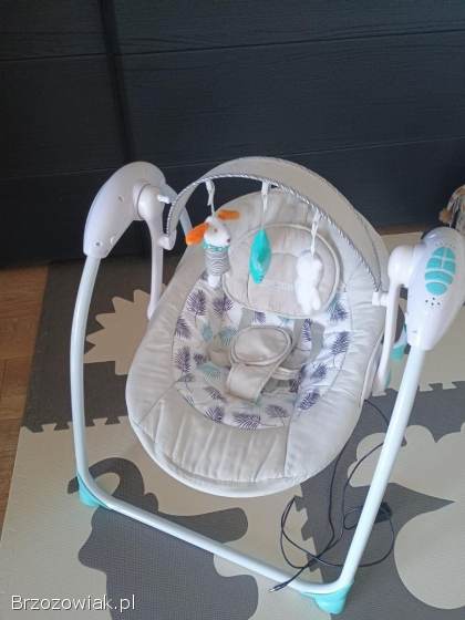 Leżaczek bujaczek automatyczny z muzyką Ricokids