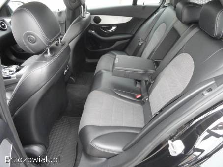 Mercedes-Benz Klasa C 4-Matic 220 2016