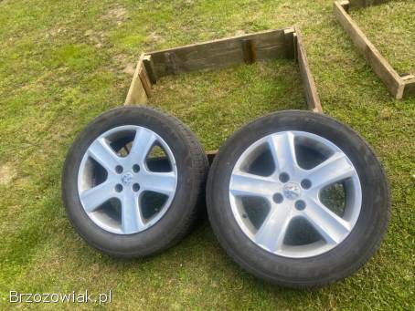 Sprzedam opony letnie peugeot 16