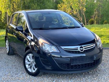 Opel Corsa 1.  4 lift 2014