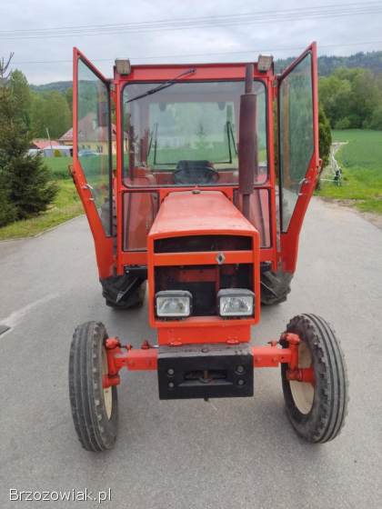 Sprzedam traktor RENAULT 551