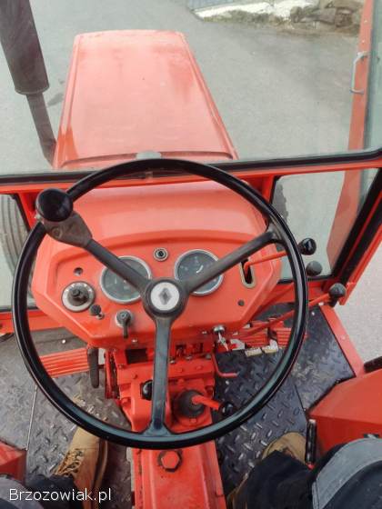 Sprzedam traktor RENAULT 551