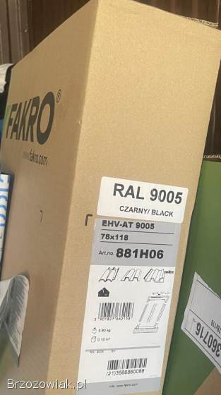 Nowy kołnierz termoizolacyjny do okien FAKRO 78x118 Kolor czarny RAL 9005