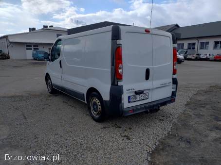 Opel Vivaro 2.  0