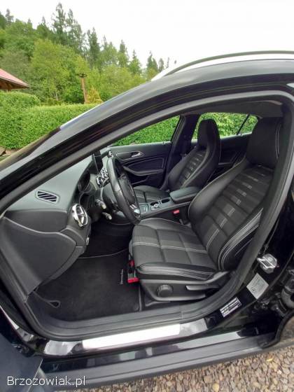 Mercedes-Benz GLA 200 7G-DCT URBAN 2019