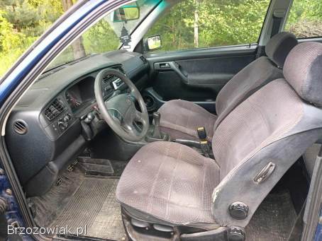 Volkswagen Golf 1.  9TDI 90km 96r 1996