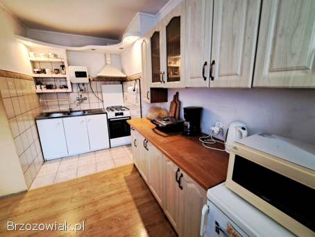 NOWA CENA Dom mieszkalny,  połowa bliźniaka na działce 6,  93 ar w Sanoku