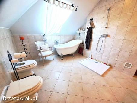 Piękny,  funkcjonalny dom na działce 20 ar,  Srogów Górny