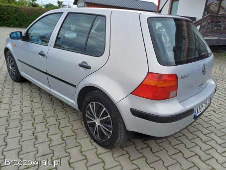 Volkswagen Golf 1998
