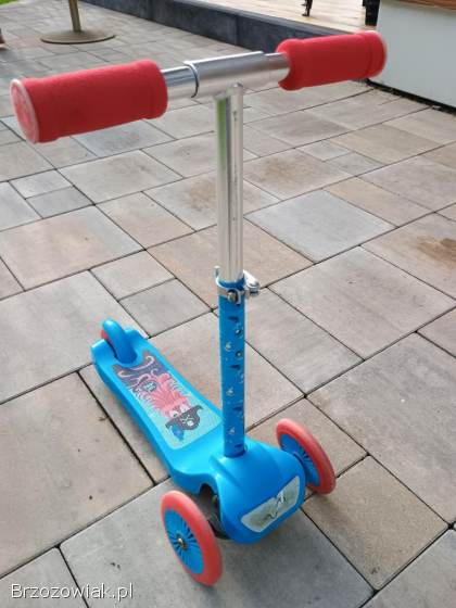 Hulajnoga dziecięca trójkołowa