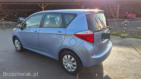 Toyota Verso S 1.  33 VVT-i Comfo 2011