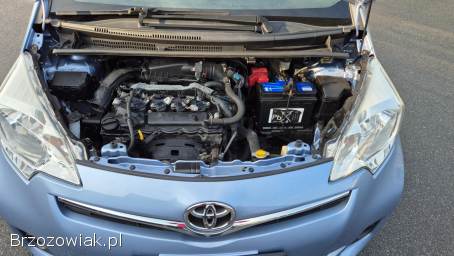 Toyota Verso S 1.  33 VVT-i Comfo 2011