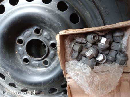 Felgi 15 stalowe FORD z oponami zimowymi 195/65/15