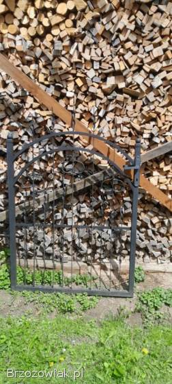 Brama dwuskrzydłowa z furtką 124cm