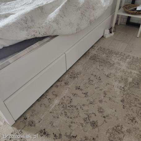 Łóżko ikea