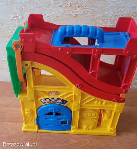 Zjeżdżalnia domek z garażem Fisher-Price