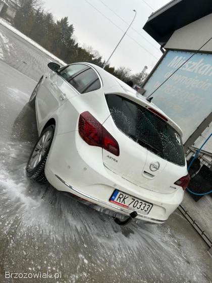 Opel Astra J 2013