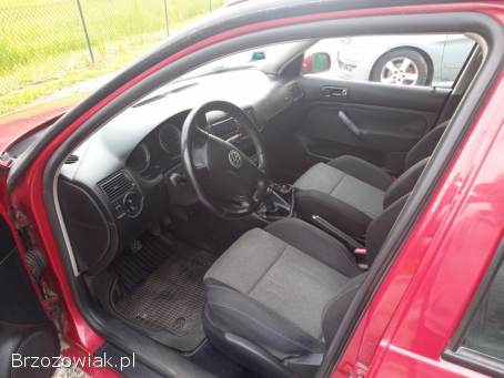 Volkswagen Golf 2004