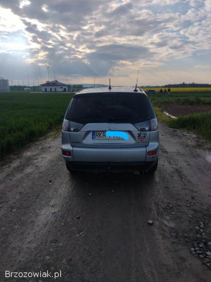 Mitsubishi Outlander 2010