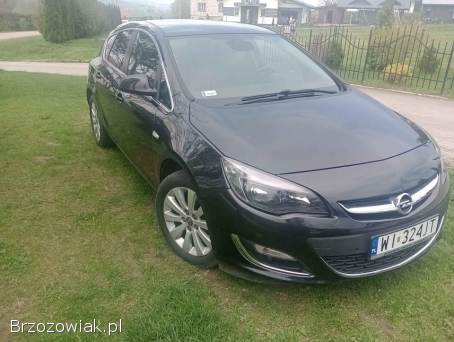 Opel Astra 2015