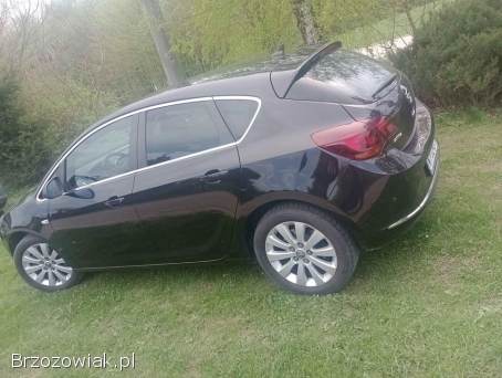 Opel Astra 2015