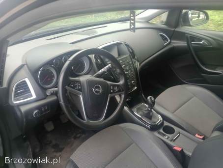Opel Astra 2015