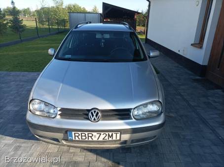 Volkswagen Golf 2004