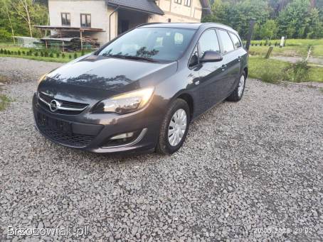 Opel Astra 2013