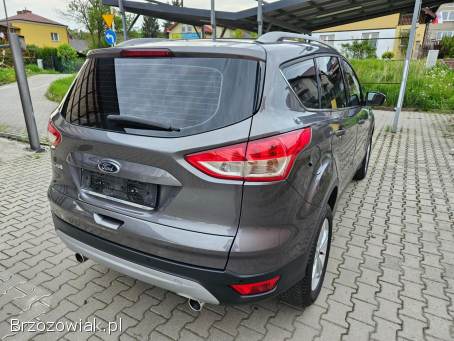Ford Kuga 1.  6 16V 150KM  2014