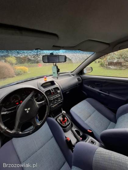 Mitsubishi Carisma 2000
