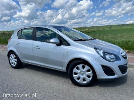 Opel Corsa 1.  4B 101km 2014