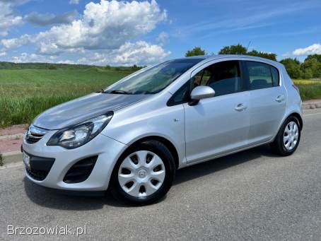 Opel Corsa 1.  4B 101km 2014
